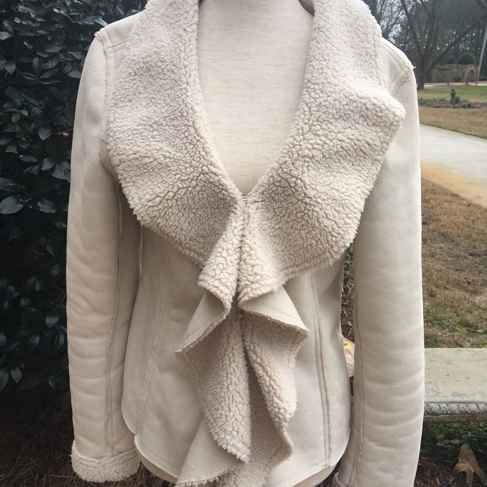 Light weight jacket